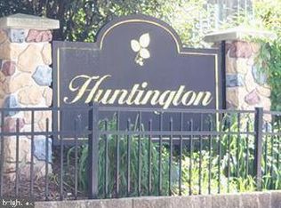 202 Romney Blvd, Newark, DE 19702