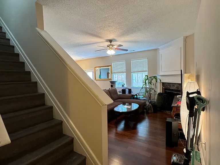 431 Windstone Trl — Photo 5