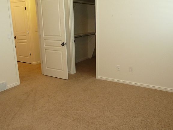 Master Bed Room
