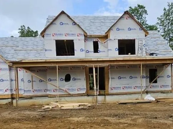 5608 Farmhouse Dr, Crestwood, KY 40014