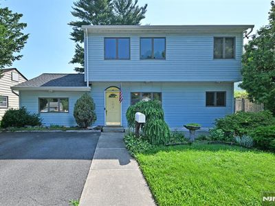 173 Howard Ave, Rochelle Park, NJ, 07662