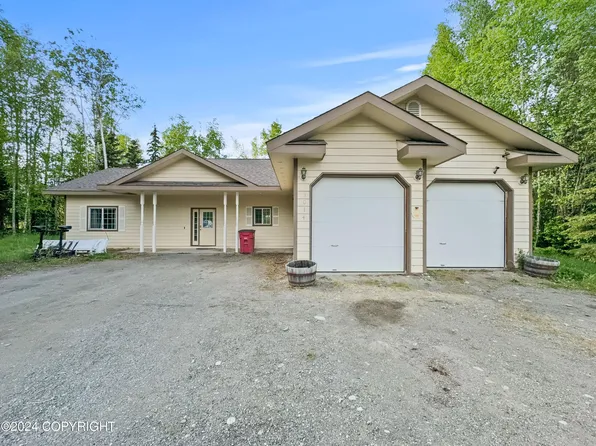 3014 N Meadow Lakes Loop, Wasilla, AK 99654