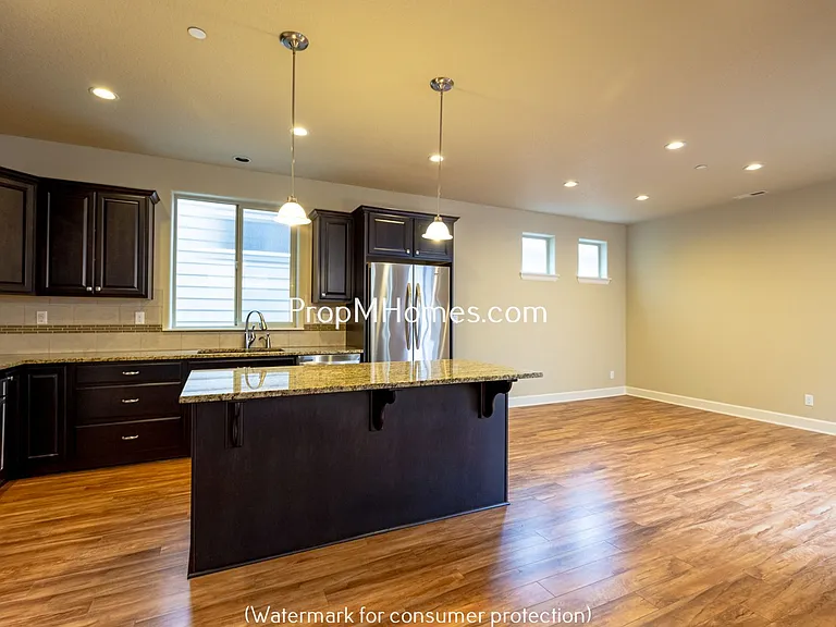 10655 SW Barber St — Photo 6