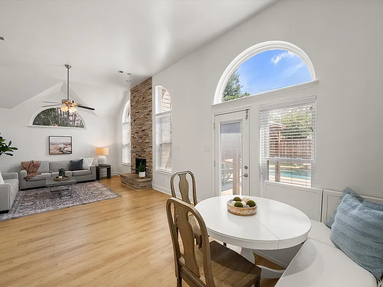 42 Sonora Dr — Photo 13