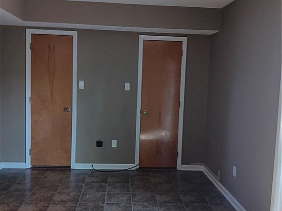4th image of 211 Crestwood Ct