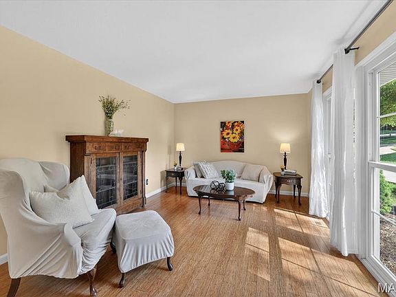 5th image of 6 Duddin Ct