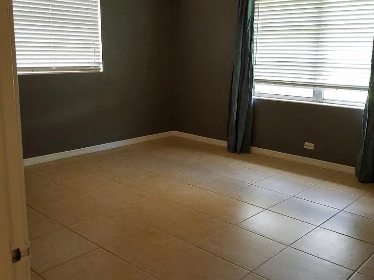 1695 E Horatio Ave — Photo 6