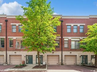 2008 S Calumet Ave UNIT D, Chicago, IL 60616