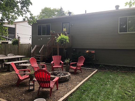 3rd image of 739 Mimosa Pl