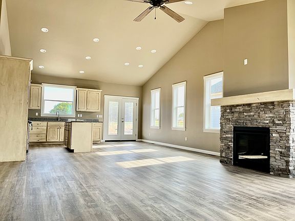 5th image of Mountain View Dr #65BR6G