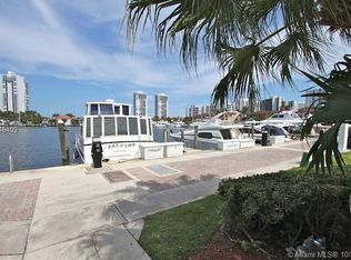 20907 Leeward Ct, Aventura, FL 33180
