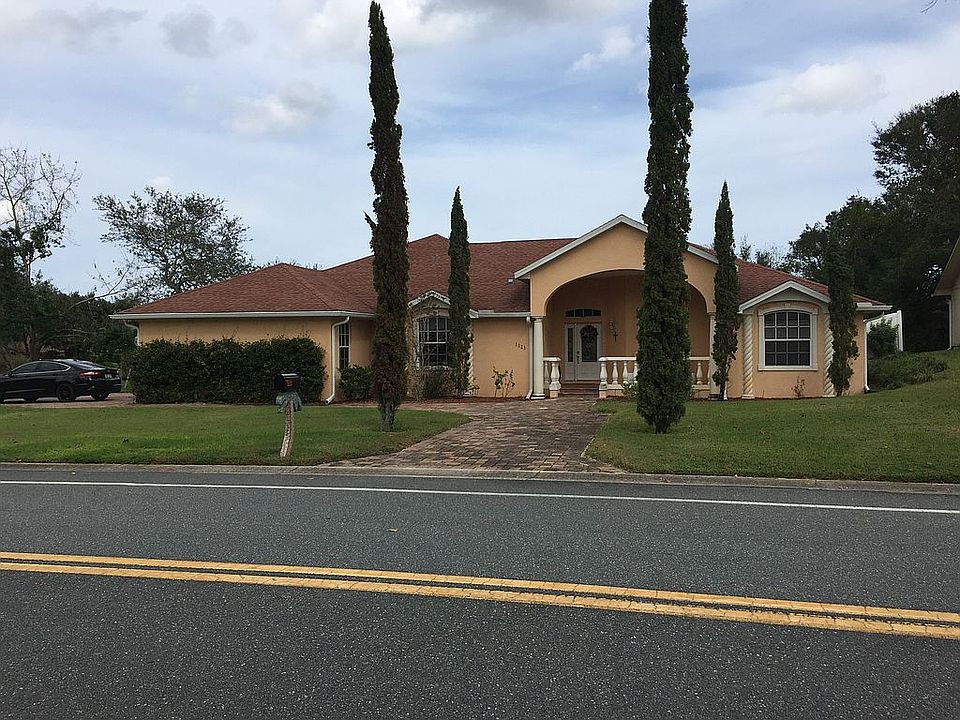2nd image of 1023 Club House Blvd