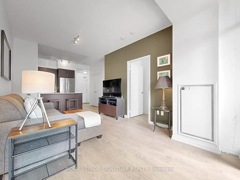 75 E Liberty St #1611 — Photo 14