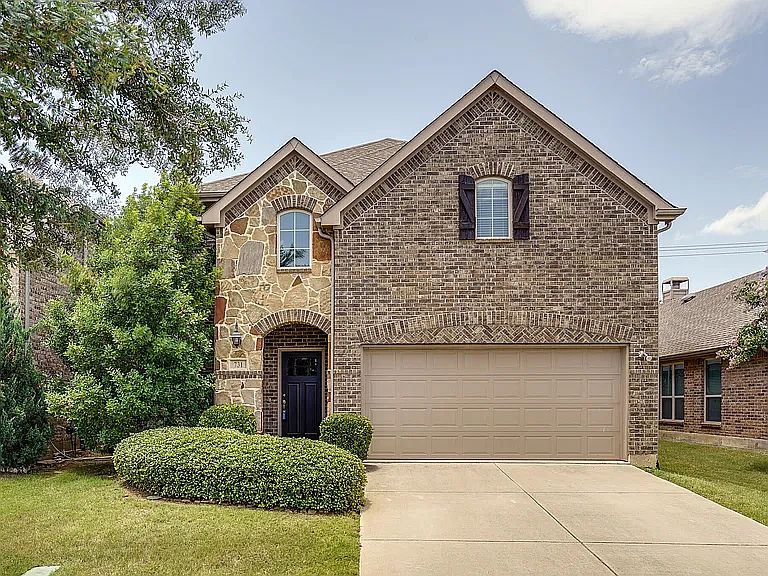 1st image of 731 Kirby Dr