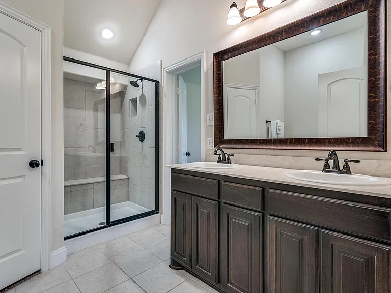 236 Pennridge Dr — Photo 8