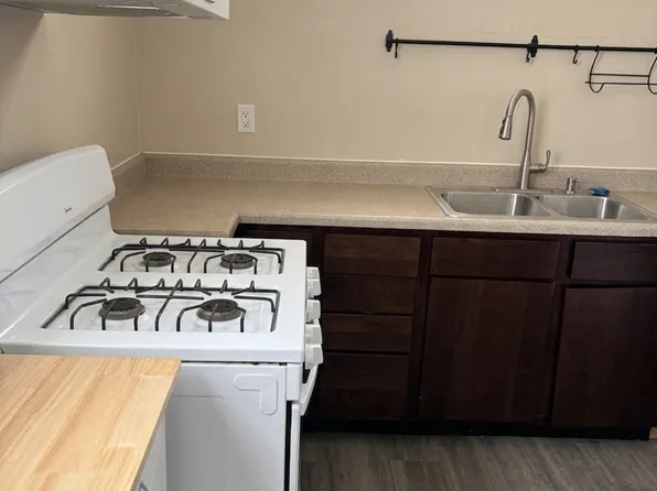 2529 N Ridgeway Ave #2R, Chicago, IL 60647