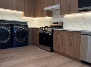 (Undisclosed Address), Burbank, CA 91505