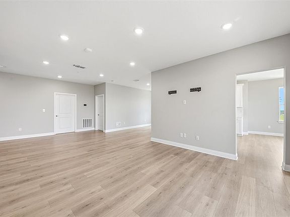 3rd image of 7521 LAUREATE BOULEVARD #5403