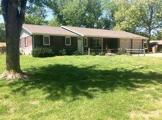 1515 Linwood Dr, Hutchinson, KS 67502