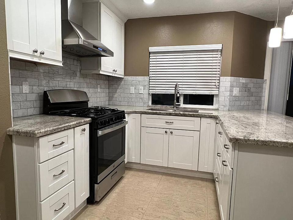 1st image of 18106 Conestoga Ln
