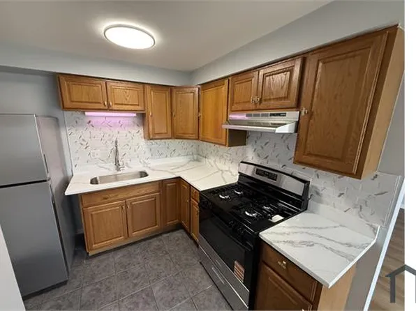 10769 S Pulaski Rd #4, Chicago, IL 60655