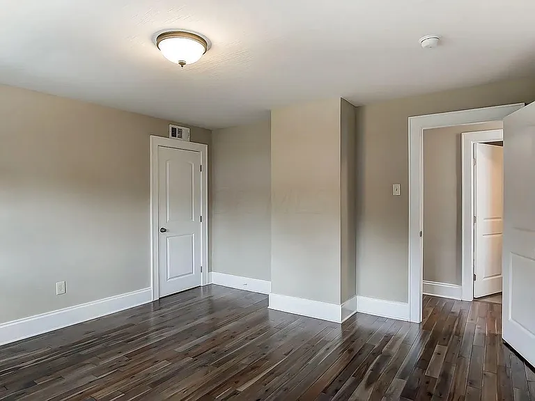 895 S Champion Ave — Photo 11