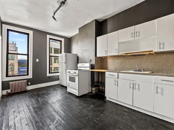 325a 22nd Street image 12 of 20