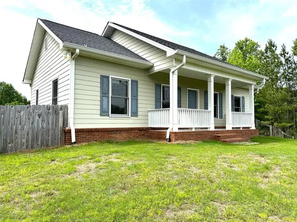 44 Powell Rd NW, Adairsville, GA 30103