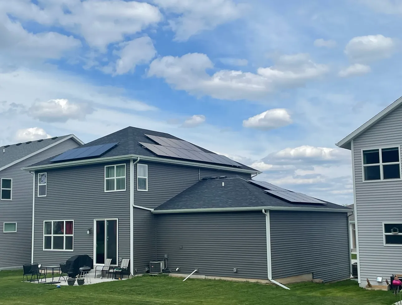 4 bed, 2056 sqft, $3,400 — Photo 4