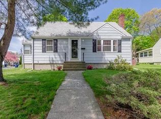 4 Hunt Ave, Braintree, MA 02184