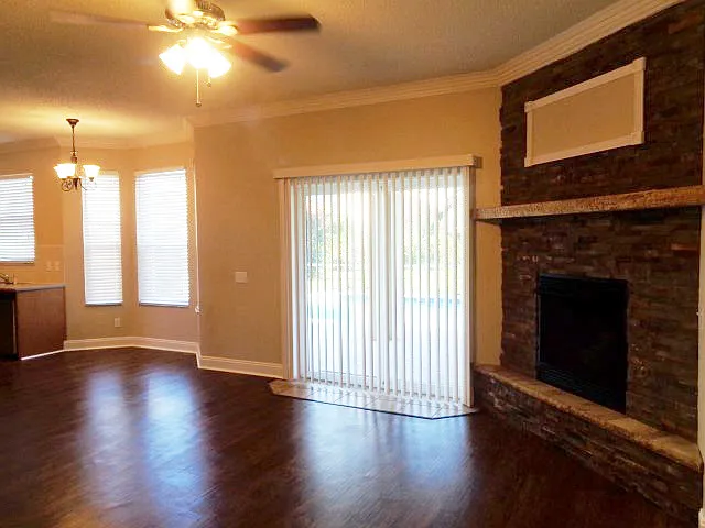 10736 Firebrick Ct — Photo 9