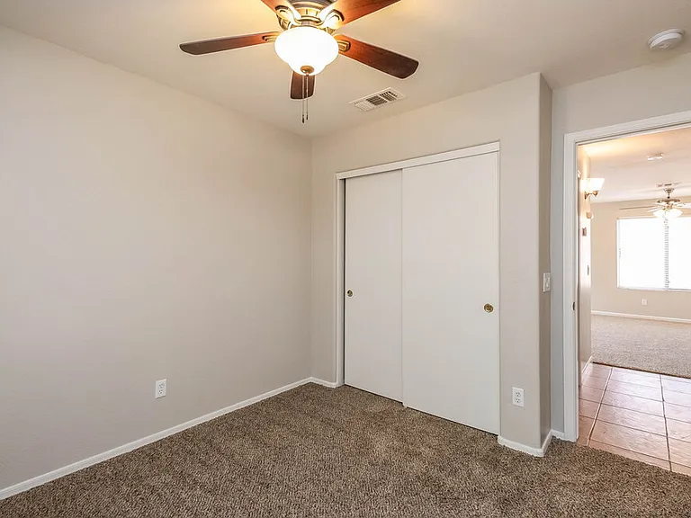11026 E Delta Ave — Photo 10