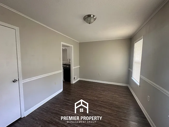 6355 Rockbridge Cv — Photo 3