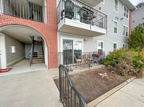 1645 NE Merman Dr APT B102, Pullman, WA 99163