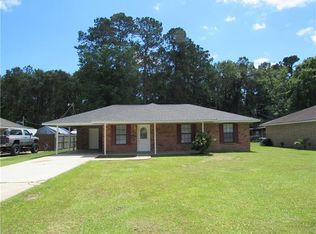 10188 Amelia Ln, Hammond, LA 70403