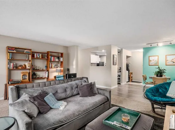 231 S Heritage Dr SE #75D, Calgary, AB T2H 1N1
