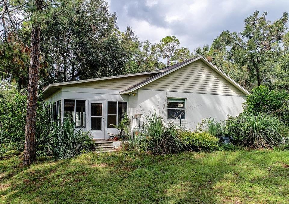 1st image of 42021 W Lakeview Dr