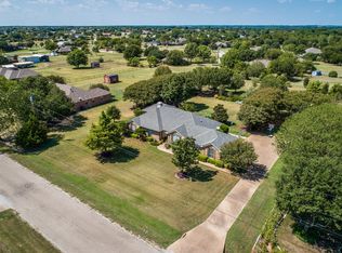 523 Hiwasee Rd, Waxahachie, TX 75165