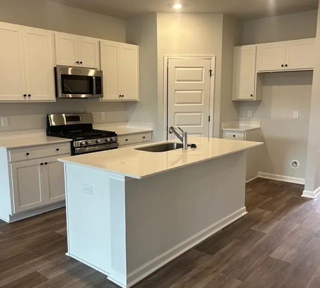 211 River Birch Ln — Photo 6