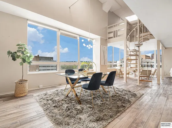 3000 Farnam St APT 6H, Omaha, NE 68131