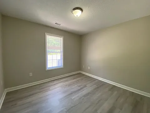 383 Turner St #383 — Photo 8