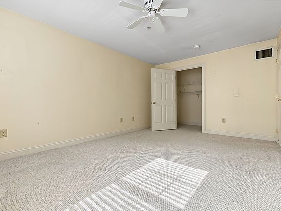 3rd image of 135 Beach Rd #217