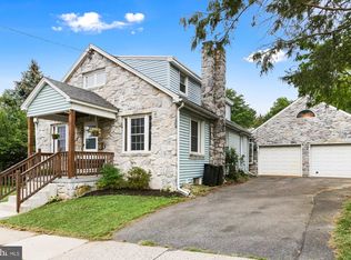 3221 Chestnut St, Laureldale, PA 19605