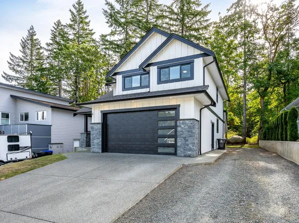 2880 Arden Rd #4, Courtenay, BC V9N 0E9