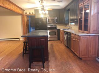 314 Woodview Dr, Sandston, VA 23150