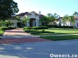 18136 Longwater Run Dr, Tampa, FL 33647