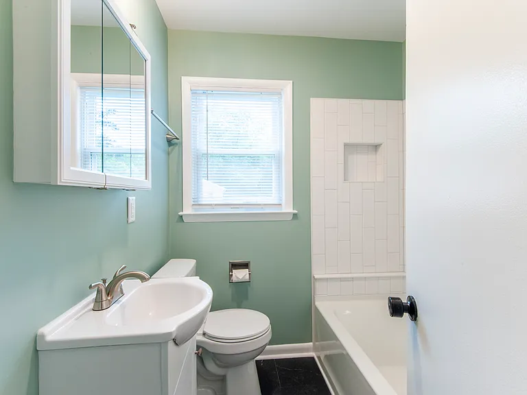 2218 Wayne Ave #A — Photo 19