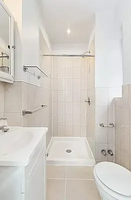 Rented by REAL New York | media 16