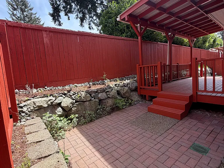 17850 110th Pl SE — Photo 23