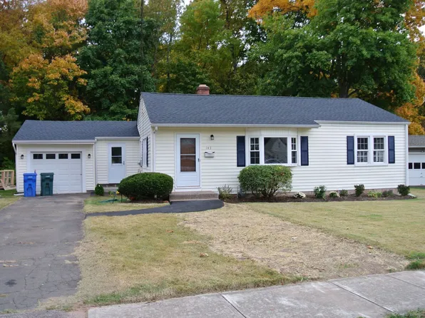 143 West Side Drive, Hamden, CT 06514